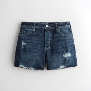 Hollister Ultra High-Rise Mom Shorts